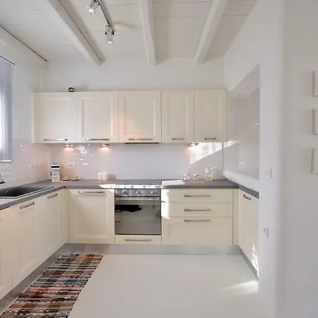 Kimothoe By Thalassa Mykonos *